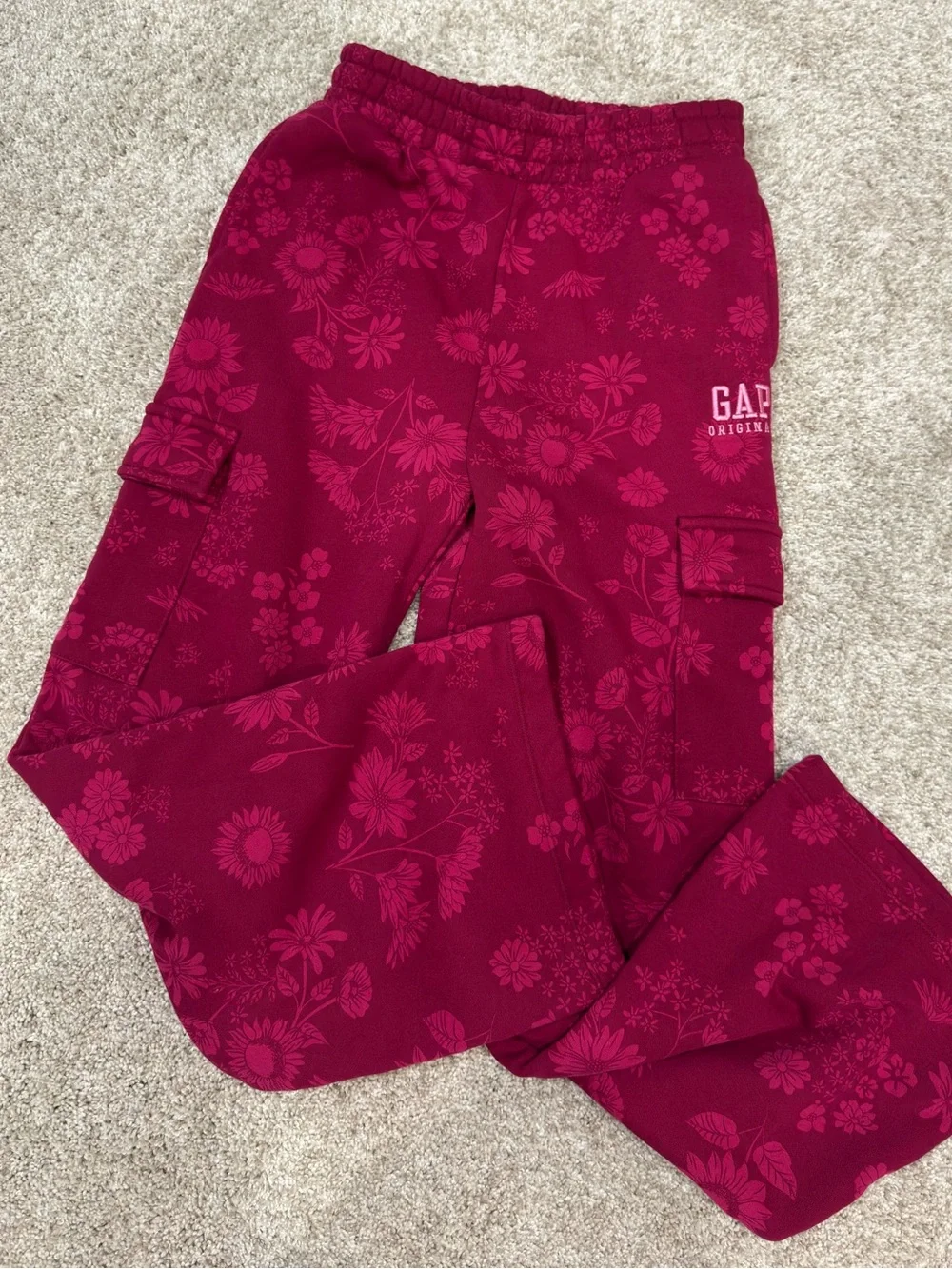 GAP Kids Floral Fleece Cargo Sweatpants - Berry Pink / Magenta